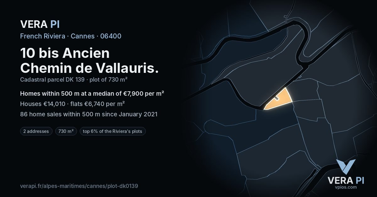 10 bis Ancien Chemin de Vallauris, Cannes at night – the plot lit, the parcels around coloured by the prices near them
