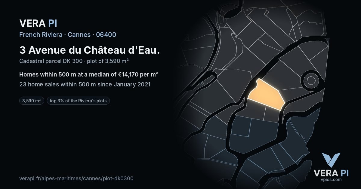 3 Avenue du Château d'Eau, Cannes at night – the plot lit, the parcels around coloured by the prices near them