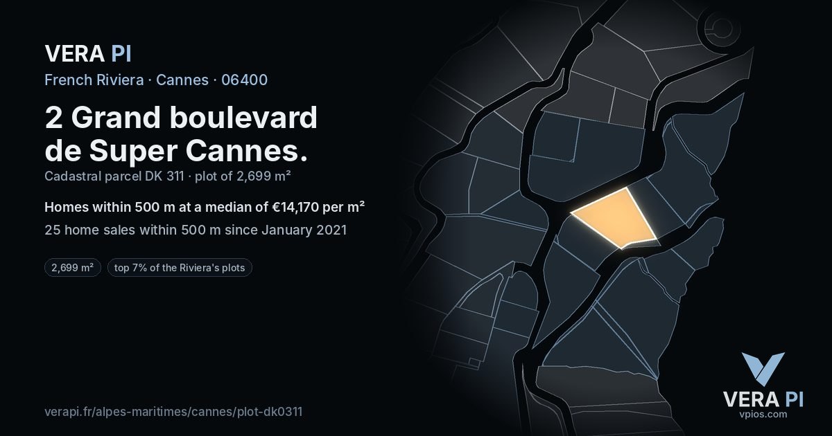 2 Grand boulevard de Super Cannes, Cannes at night – the plot lit, the parcels around coloured by the prices near them