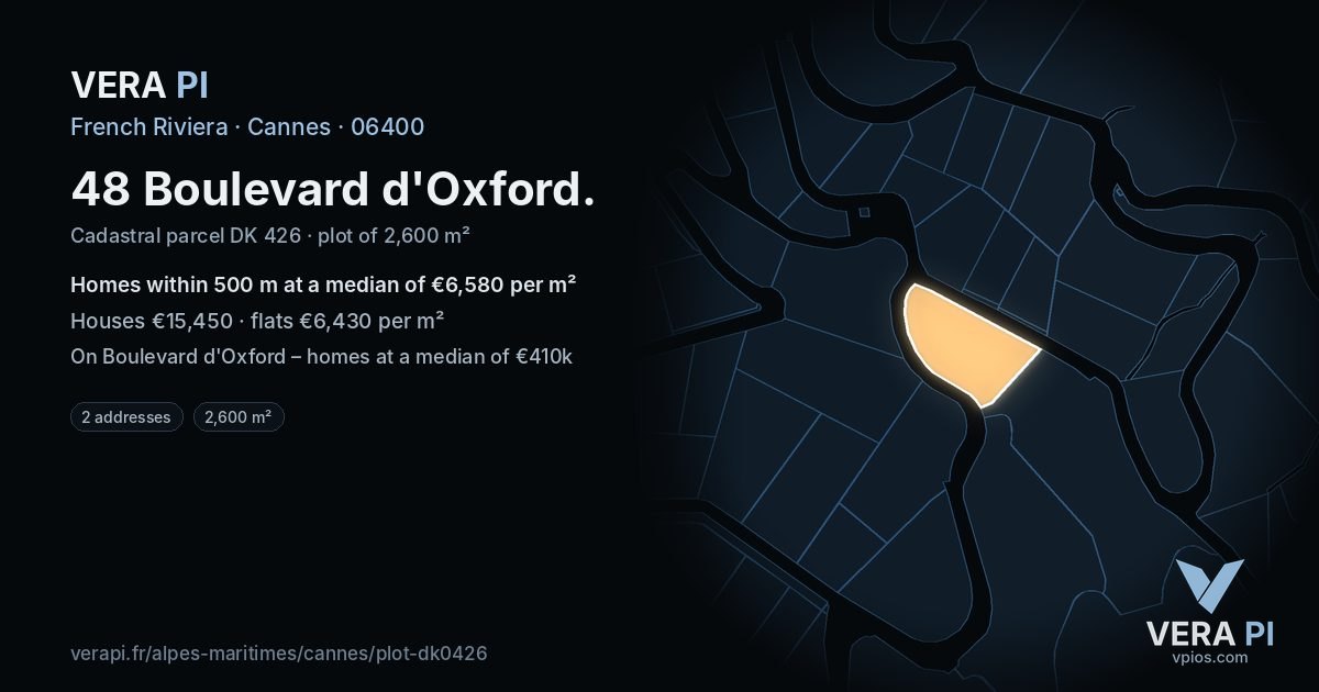48 Boulevard d'Oxford, Cannes at night – the plot lit, the parcels around coloured by the prices near them
