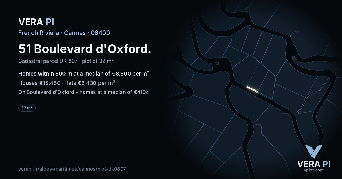 51 Boulevard d'Oxford, Cannes at night – the plot lit, the parcels around coloured by the prices near them
