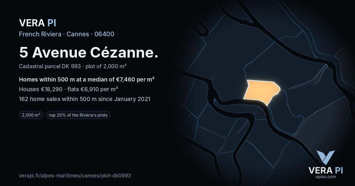 5 Avenue Cézanne, Cannes at night – the plot lit, the parcels around coloured by the prices near them