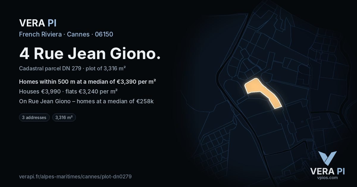 4 Rue Jean Giono, Cannes at night – the plot lit, the parcels around coloured by the prices near them