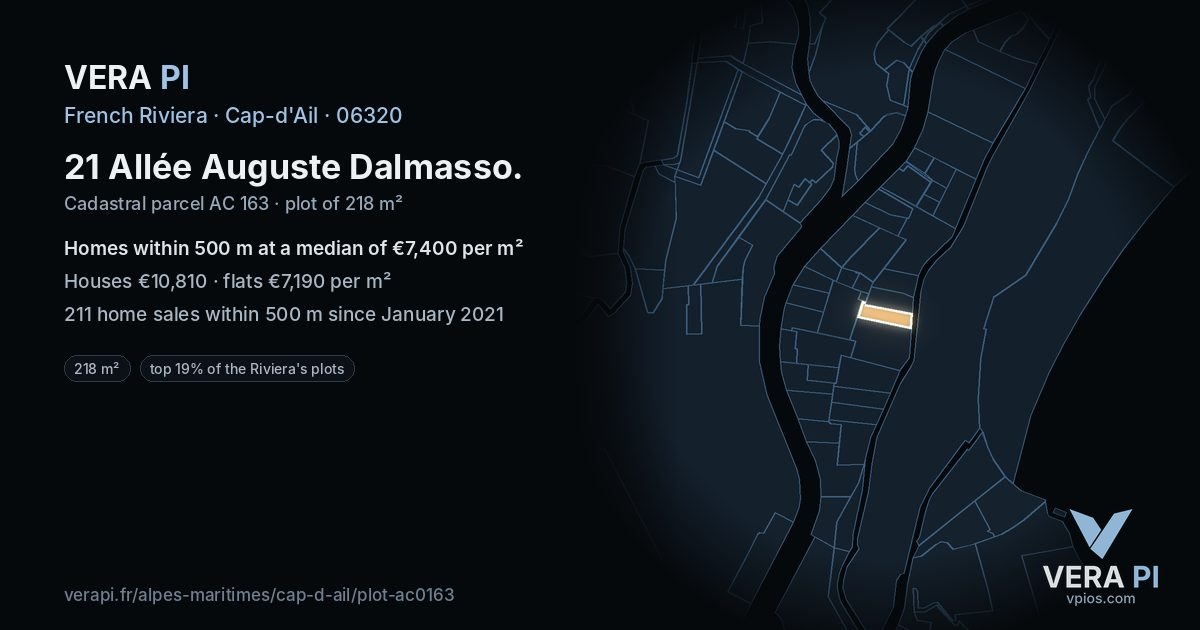 21 Allée Auguste Dalmasso, Cap-d'Ail at night – the plot lit, the parcels around coloured by the prices near them