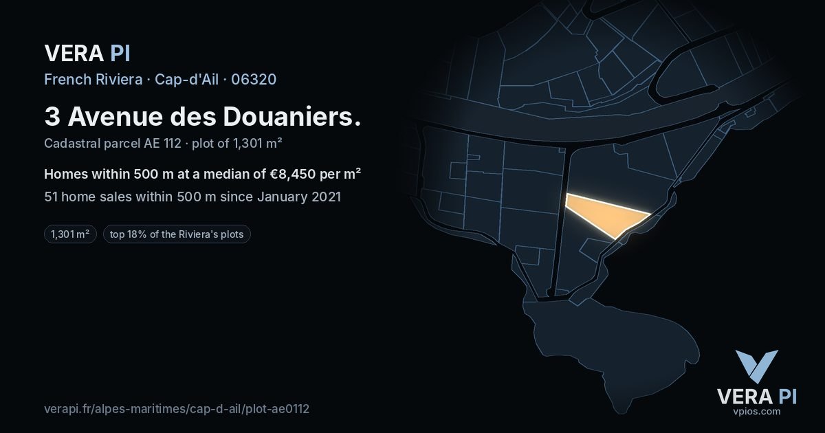 3 Avenue des Douaniers, Cap-d'Ail at night – the plot lit, the parcels around coloured by the prices near them
