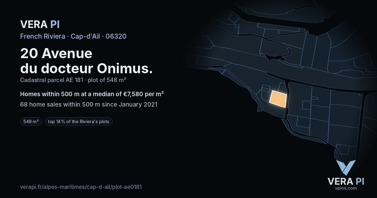 20 Avenue du docteur Onimus, Cap-d'Ail at night – the plot lit, the parcels around coloured by the prices near them