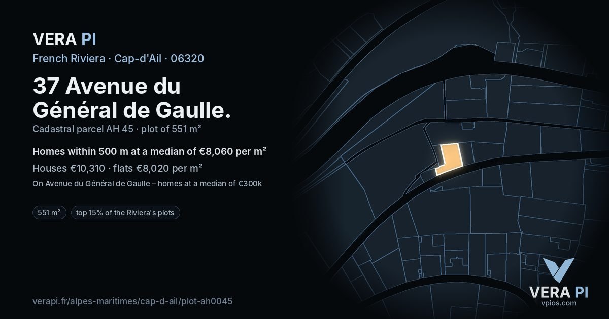 37 Avenue du Général de Gaulle, Cap-d'Ail at night – the plot lit, the parcels around coloured by the prices near them