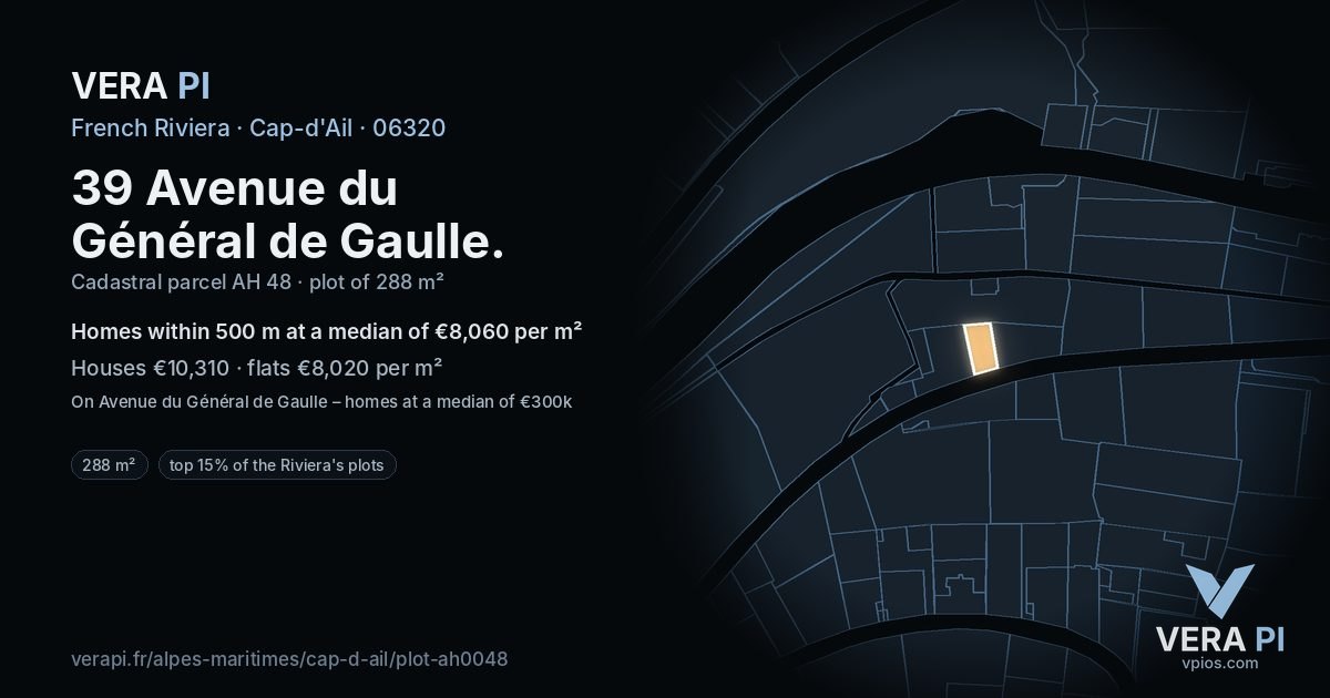 39 Avenue du Général de Gaulle, Cap-d'Ail at night – the plot lit, the parcels around coloured by the prices near them