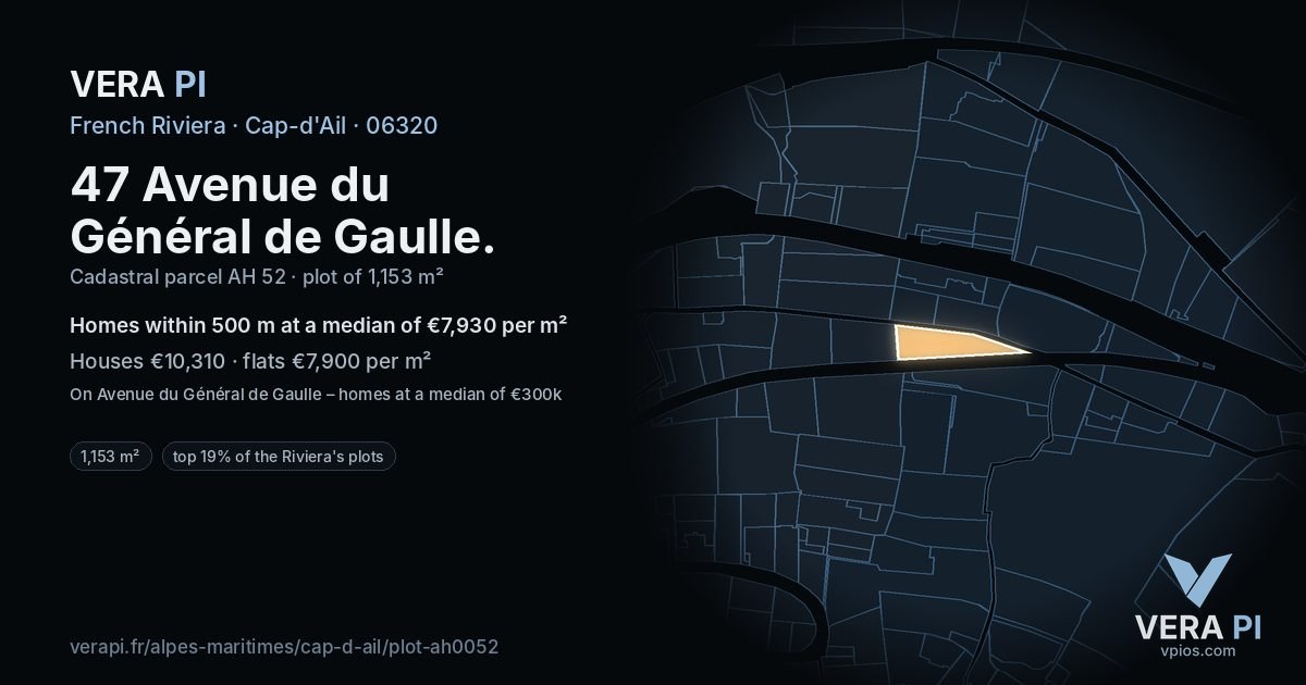 47 Avenue du Général de Gaulle, Cap-d'Ail at night – the plot lit, the parcels around coloured by the prices near them