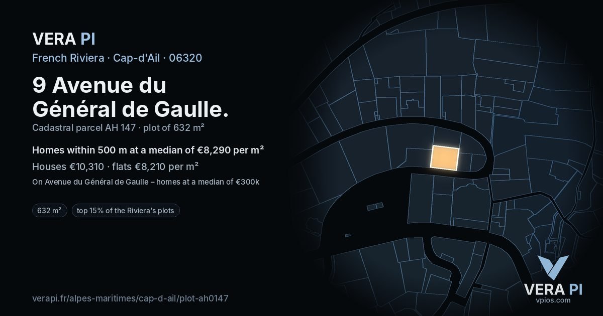 9 Avenue du Général de Gaulle, Cap-d'Ail at night – the plot lit, the parcels around coloured by the prices near them