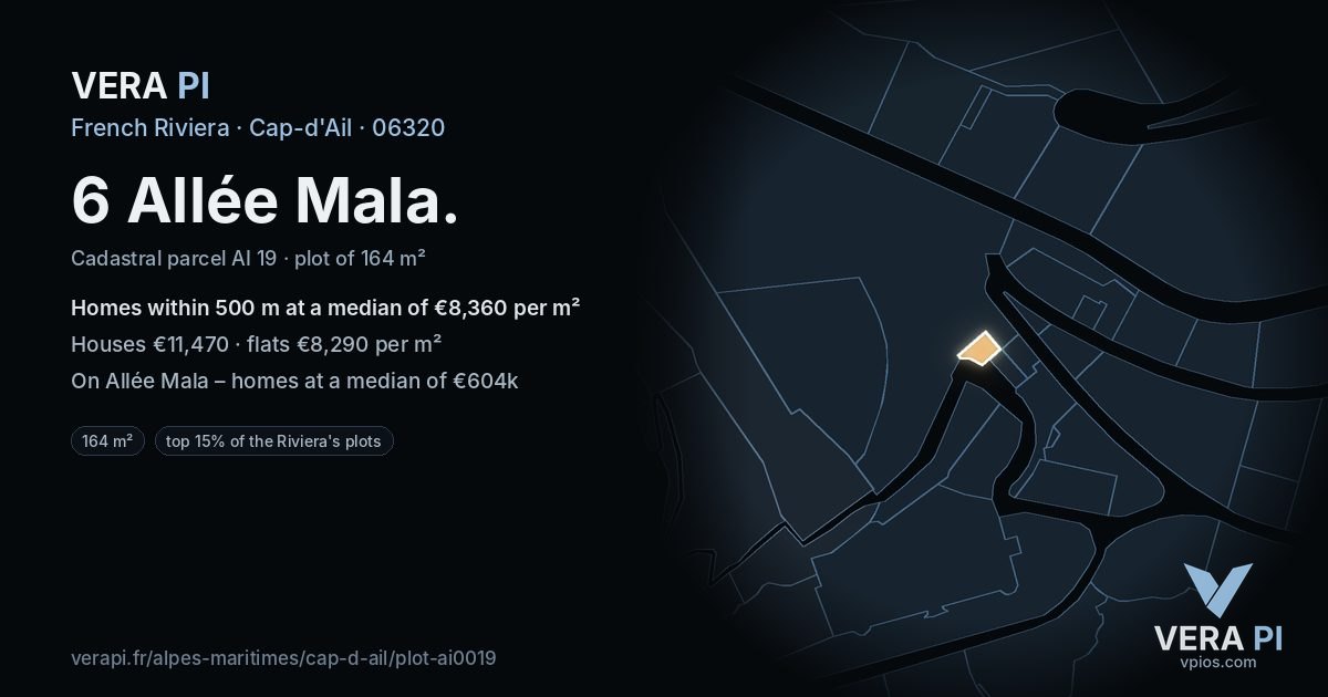 6 Allée Mala, Cap-d'Ail at night – the plot lit, the parcels around coloured by the prices near them