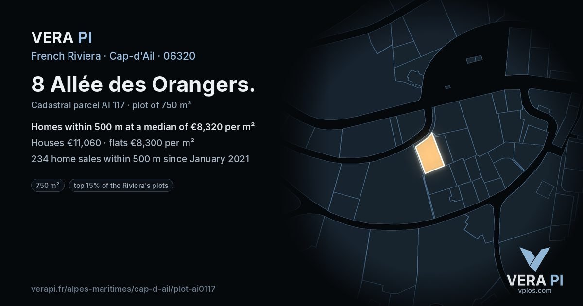 8 Allée des Orangers, Cap-d'Ail at night – the plot lit, the parcels around coloured by the prices near them