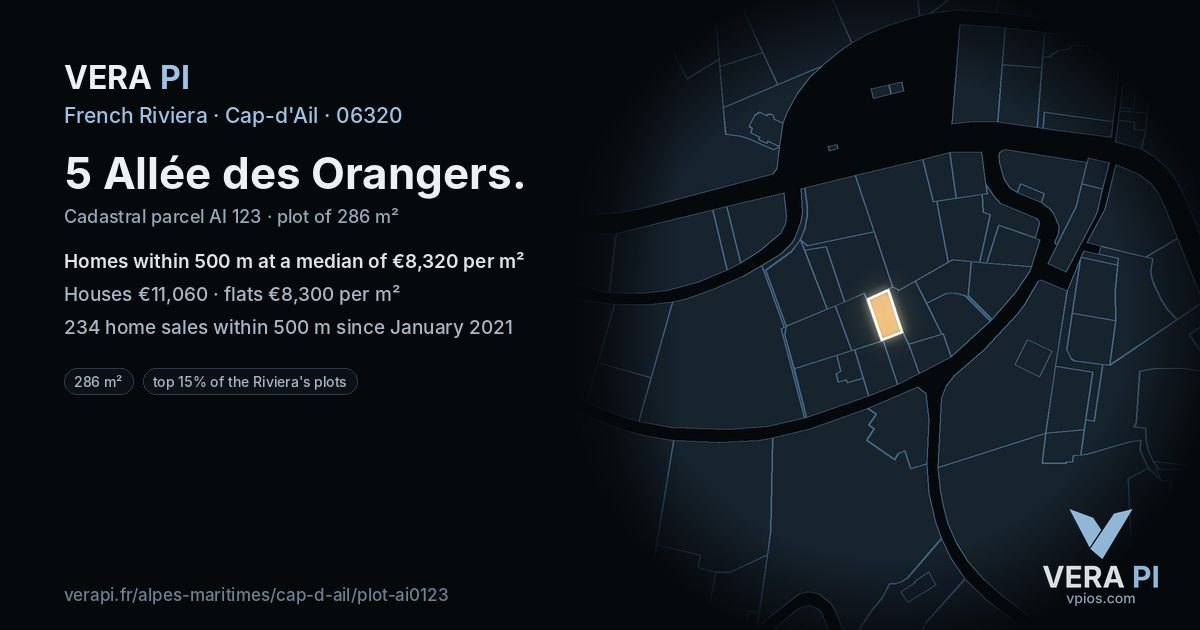 5 Allée des Orangers, Cap-d'Ail at night – the plot lit, the parcels around coloured by the prices near them