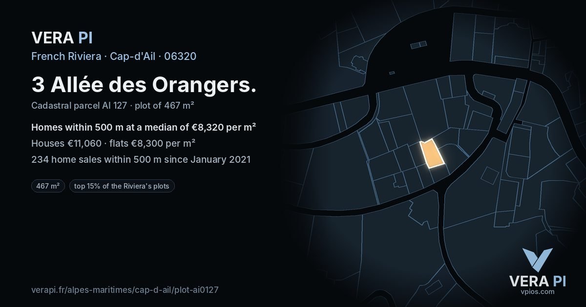 3 Allée des Orangers, Cap-d'Ail at night – the plot lit, the parcels around coloured by the prices near them