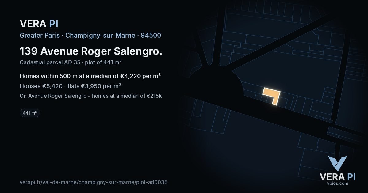 139 Avenue Roger Salengro, Champigny-sur-Marne at night – the plot lit, the parcels around coloured by the prices near them