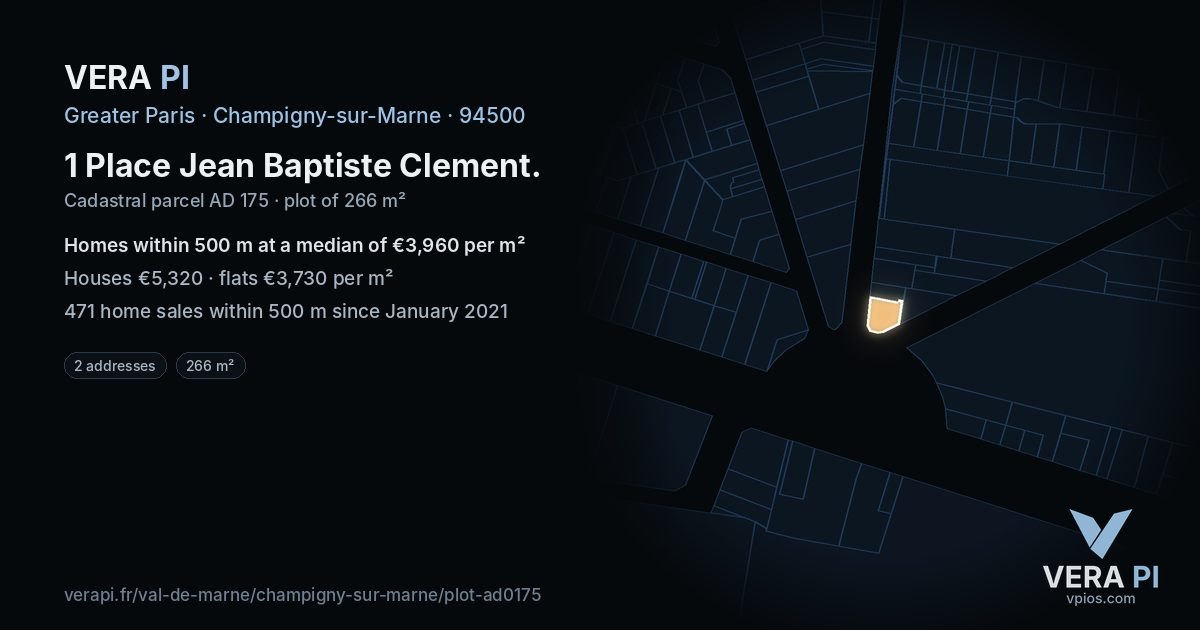 1 Place Jean Baptiste Clement, Champigny-sur-Marne at night – the plot lit, the parcels around coloured by the prices near them