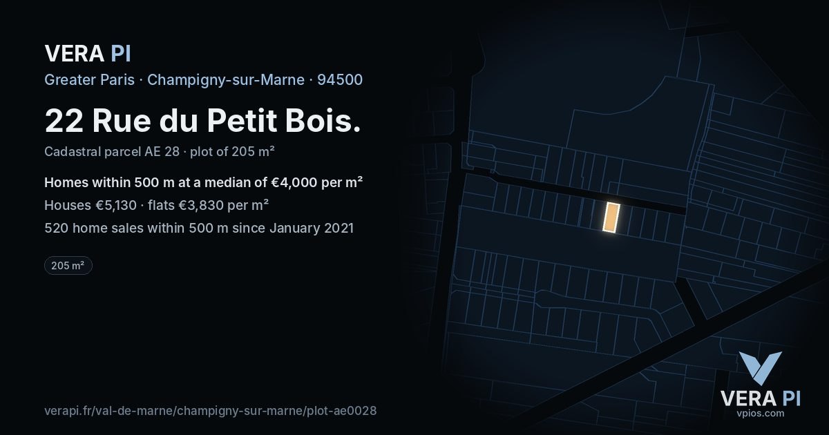22 Rue du Petit Bois, Champigny-sur-Marne at night – the plot lit, the parcels around coloured by the prices near them