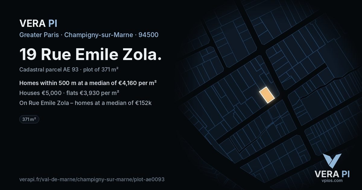 19 Rue Emile Zola, Champigny-sur-Marne at night – the plot lit, the parcels around coloured by the prices near them