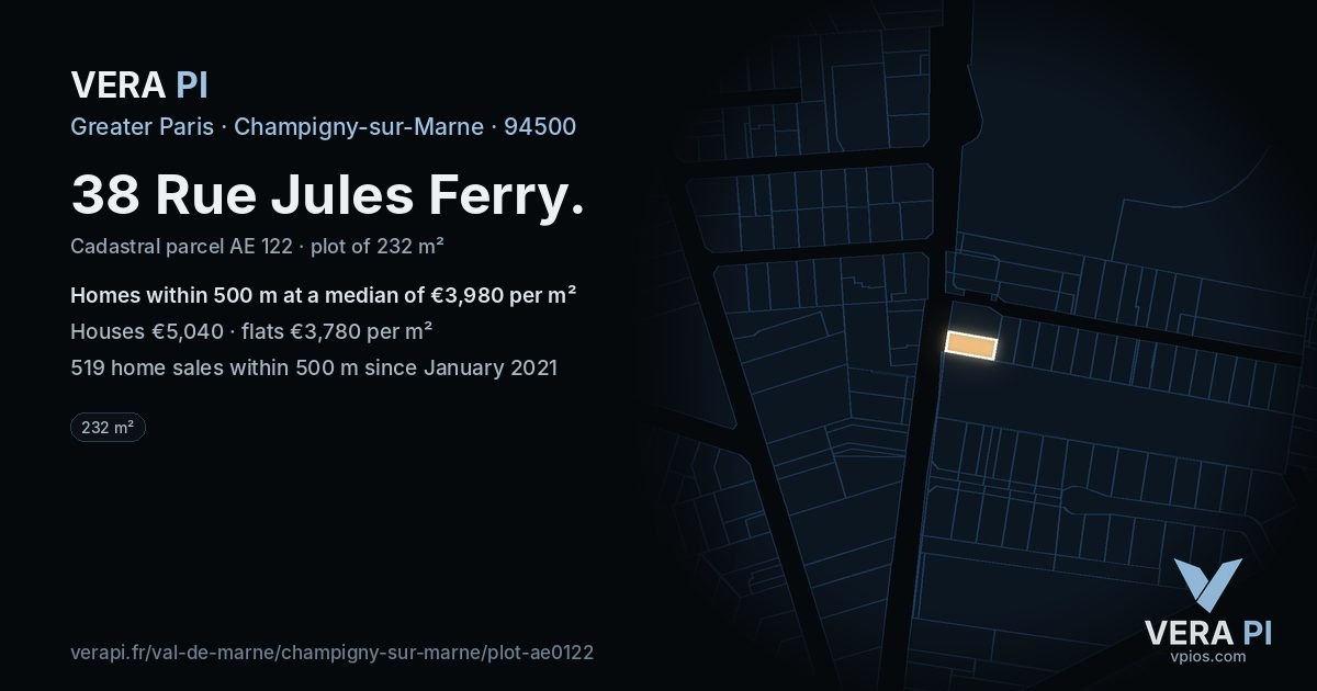 38 Rue Jules Ferry, Champigny-sur-Marne at night – the plot lit, the parcels around coloured by the prices near them