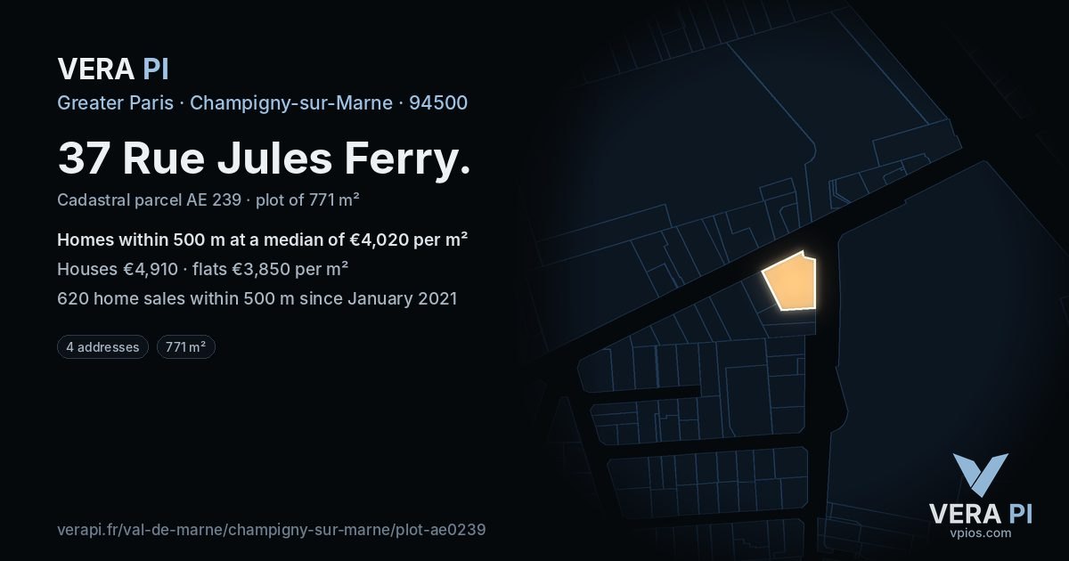 37 Rue Jules Ferry, Champigny-sur-Marne at night – the plot lit, the parcels around coloured by the prices near them
