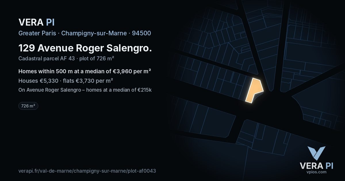 129 Avenue Roger Salengro, Champigny-sur-Marne at night – the plot lit, the parcels around coloured by the prices near them