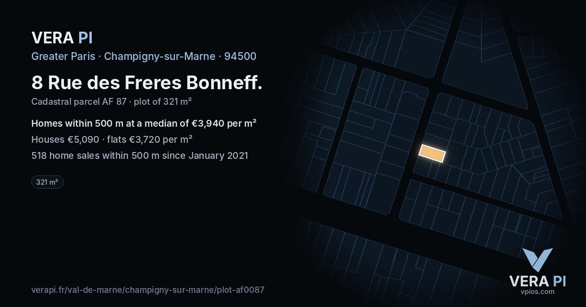 8 Rue des Freres Bonneff, Champigny-sur-Marne at night – the plot lit, the parcels around coloured by the prices near them