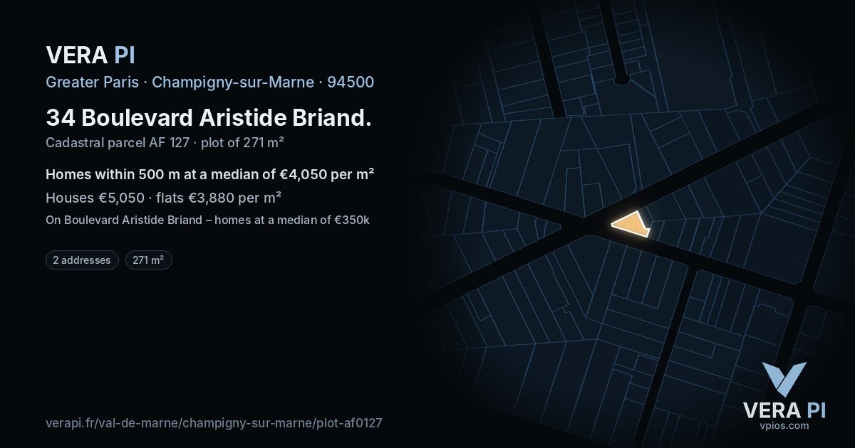 34 Boulevard Aristide Briand, Champigny-sur-Marne at night – the plot lit, the parcels around coloured by the prices near them