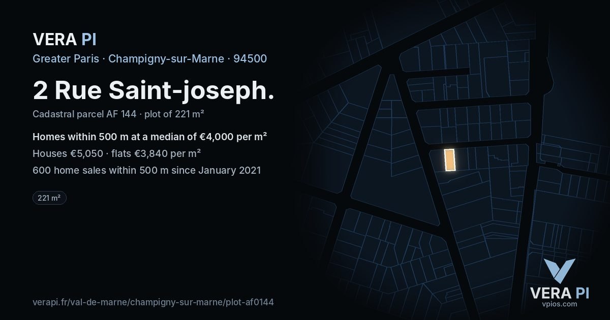 2 Rue Saint-joseph, Champigny-sur-Marne at night – the plot lit, the parcels around coloured by the prices near them