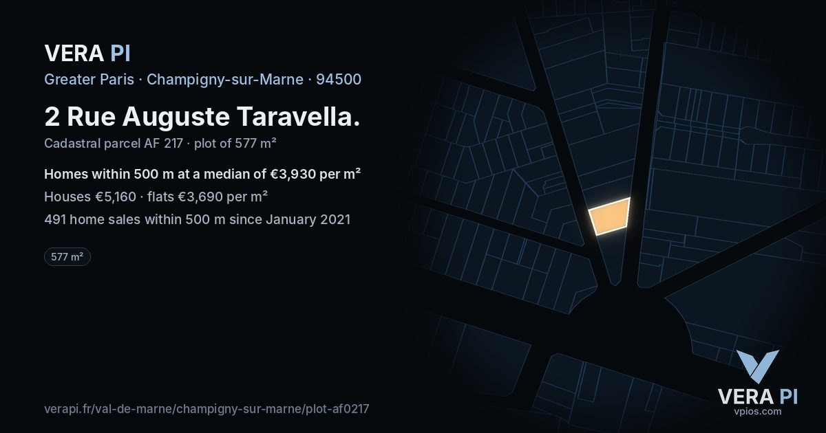 2 Rue Auguste Taravella, Champigny-sur-Marne at night – the plot lit, the parcels around coloured by the prices near them