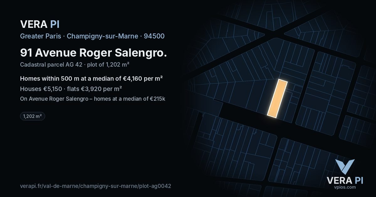 91 Avenue Roger Salengro, Champigny-sur-Marne at night – the plot lit, the parcels around coloured by the prices near them