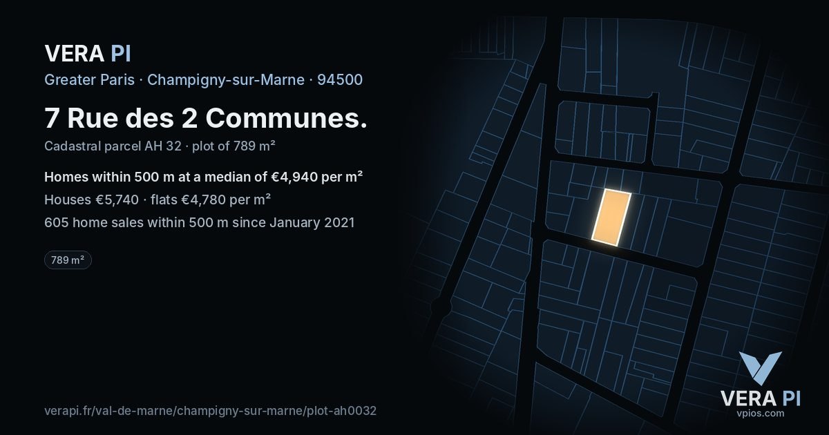 7 Rue des 2 Communes, Champigny-sur-Marne at night – the plot lit, the parcels around coloured by the prices near them