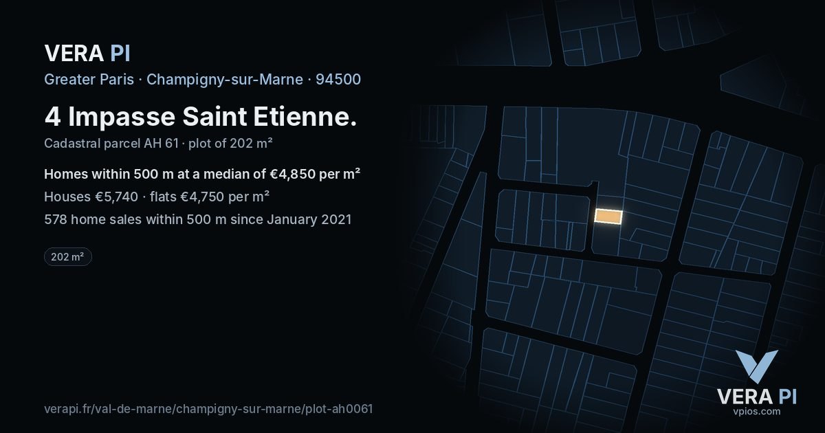 4 Impasse Saint Etienne, Champigny-sur-Marne at night – the plot lit, the parcels around coloured by the prices near them