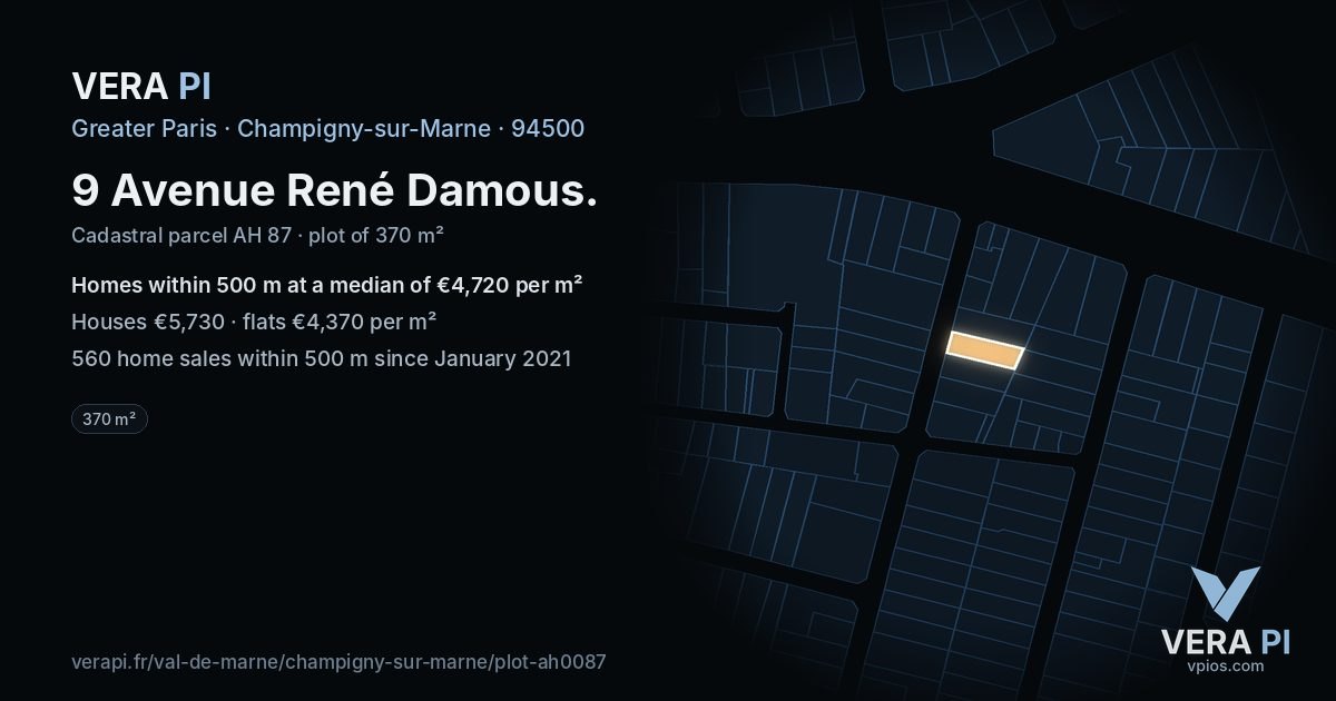 9 Avenue René Damous, Champigny-sur-Marne at night – the plot lit, the parcels around coloured by the prices near them