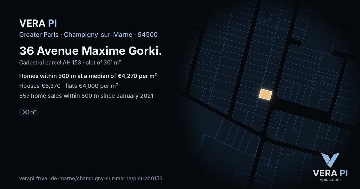 36 Avenue Maxime Gorki, Champigny-sur-Marne at night – the plot lit, the parcels around coloured by the prices near them