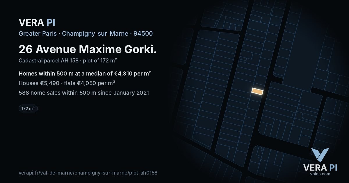26 Avenue Maxime Gorki, Champigny-sur-Marne at night – the plot lit, the parcels around coloured by the prices near them