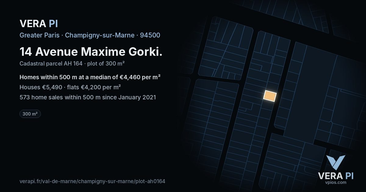 14 Avenue Maxime Gorki, Champigny-sur-Marne at night – the plot lit, the parcels around coloured by the prices near them