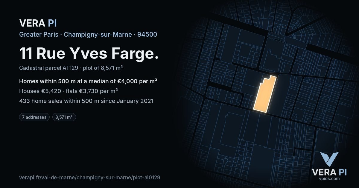 11 Rue Yves Farge, Champigny-sur-Marne at night – the plot lit, the parcels around coloured by the prices near them
