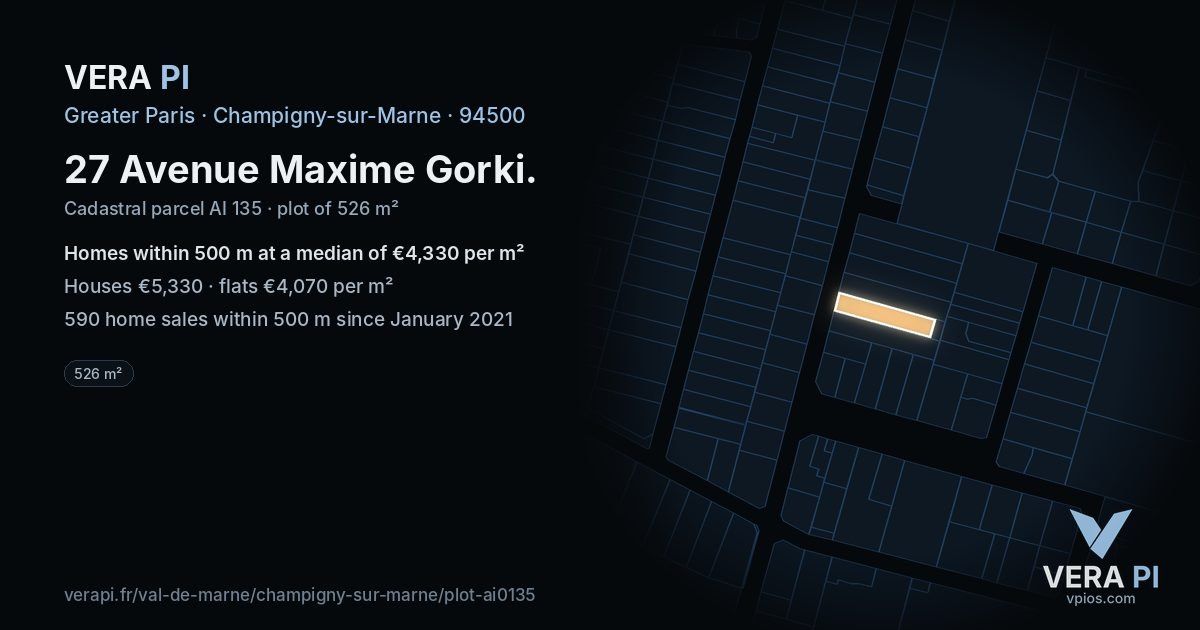 27 Avenue Maxime Gorki, Champigny-sur-Marne at night – the plot lit, the parcels around coloured by the prices near them