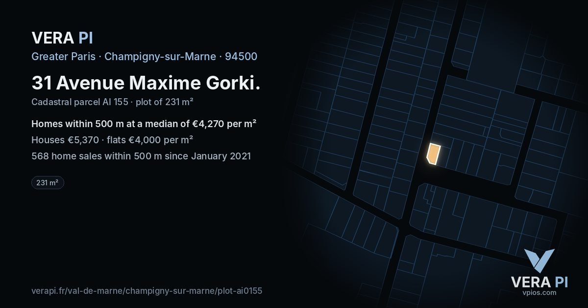 31 Avenue Maxime Gorki, Champigny-sur-Marne at night – the plot lit, the parcels around coloured by the prices near them