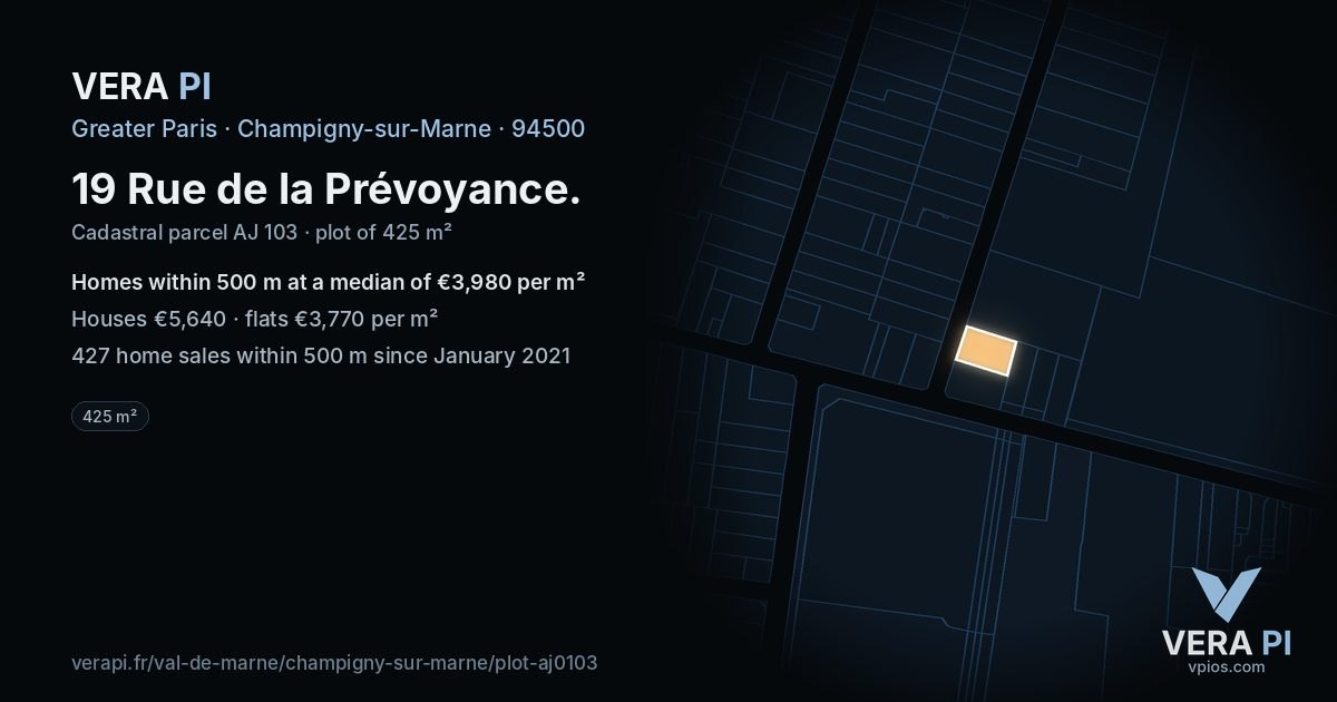 19 Rue de la Prévoyance, Champigny-sur-Marne at night – the plot lit, the parcels around coloured by the prices near them