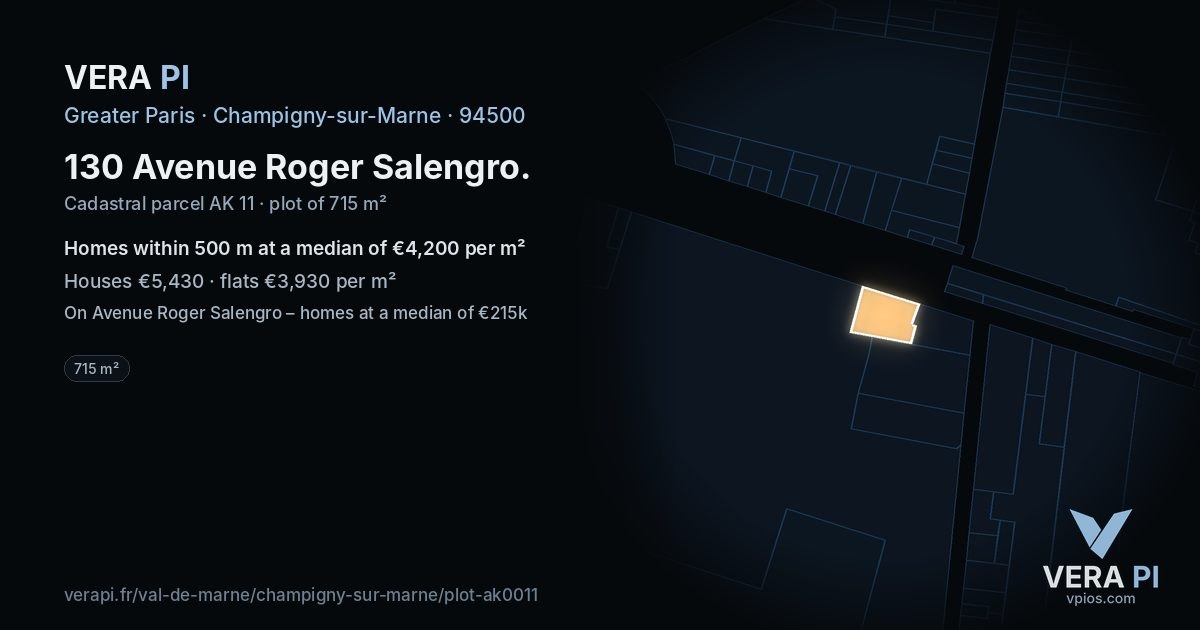130 Avenue Roger Salengro, Champigny-sur-Marne at night – the plot lit, the parcels around coloured by the prices near them