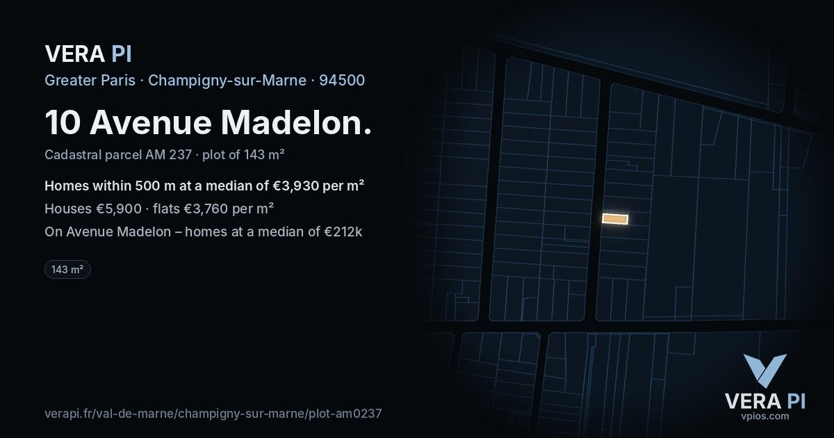 10 Avenue Madelon, Champigny-sur-Marne at night – the plot lit, the parcels around coloured by the prices near them