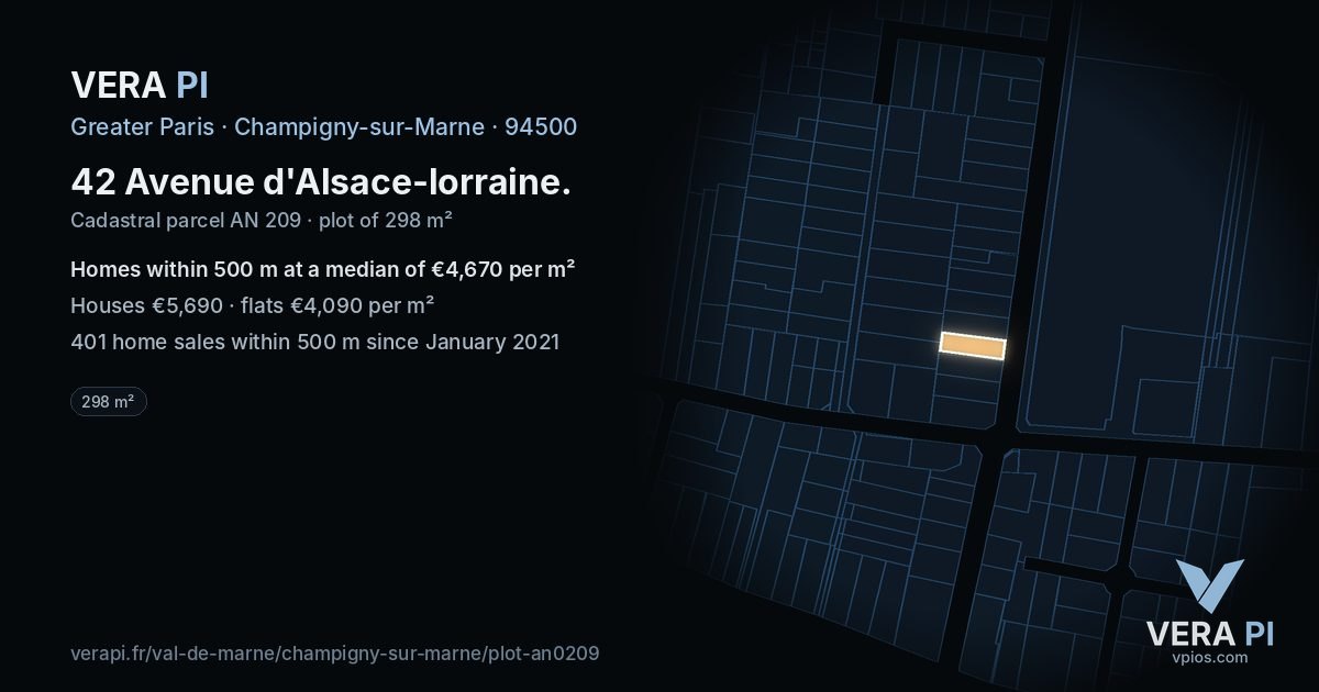 42 Avenue d'Alsace-lorraine, Champigny-sur-Marne at night – the plot lit, the parcels around coloured by the prices near them