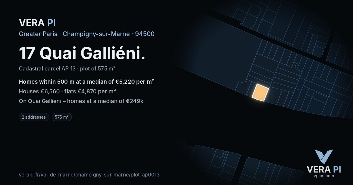 17 Quai Galliéni, Champigny-sur-Marne at night – the plot lit, the parcels around coloured by the prices near them