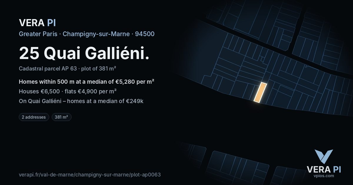 25 Quai Galliéni, Champigny-sur-Marne at night – the plot lit, the parcels around coloured by the prices near them
