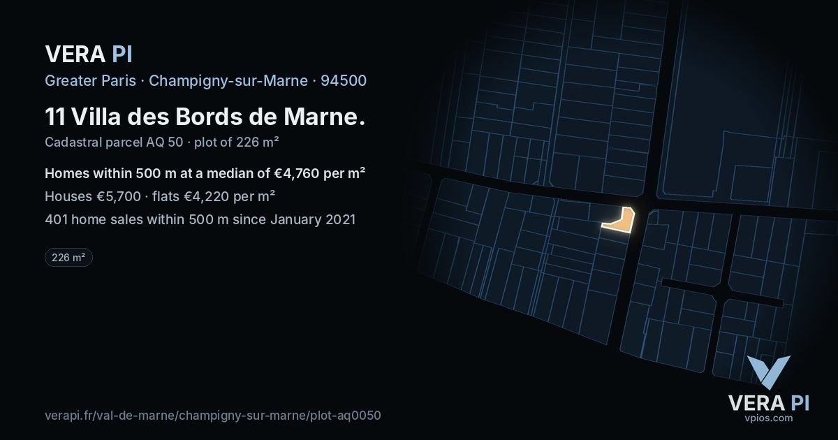 11 Villa des Bords de Marne, Champigny-sur-Marne at night – the plot lit, the parcels around coloured by the prices near them