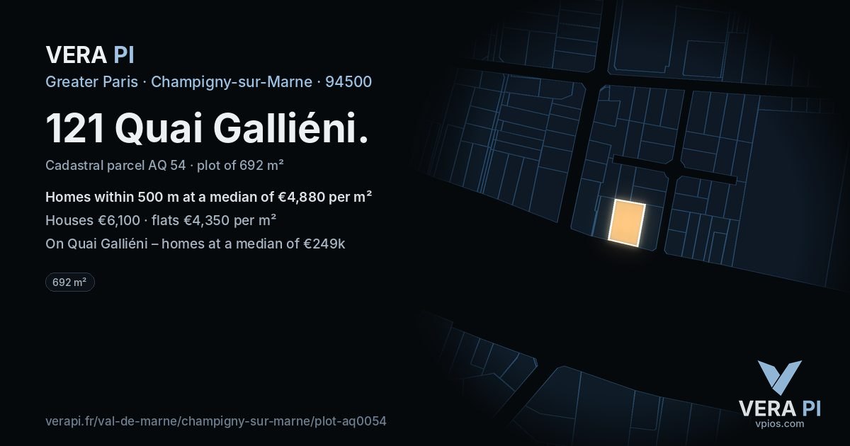 121 Quai Galliéni, Champigny-sur-Marne at night – the plot lit, the parcels around coloured by the prices near them