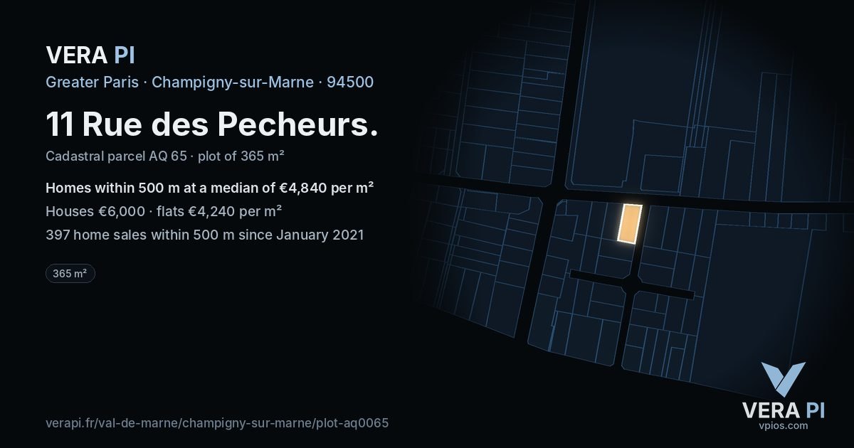 11 Rue des Pecheurs, Champigny-sur-Marne at night – the plot lit, the parcels around coloured by the prices near them
