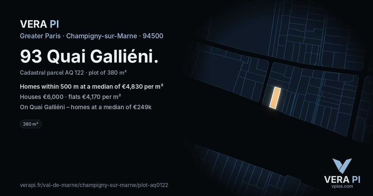 93 Quai Galliéni, Champigny-sur-Marne at night – the plot lit, the parcels around coloured by the prices near them