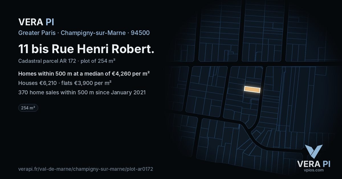 11 bis Rue Henri Robert, Champigny-sur-Marne at night – the plot lit, the parcels around coloured by the prices near them